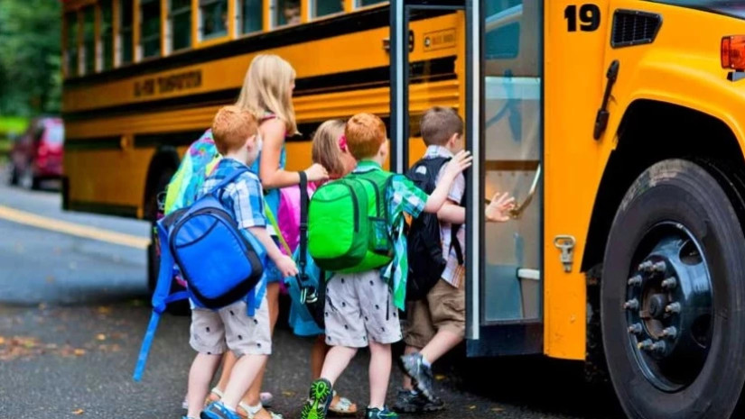 სკოლის ავტობუსი