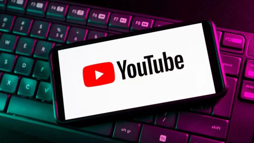 YouTube YouTube