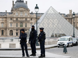 ლუვრი ლუვრი